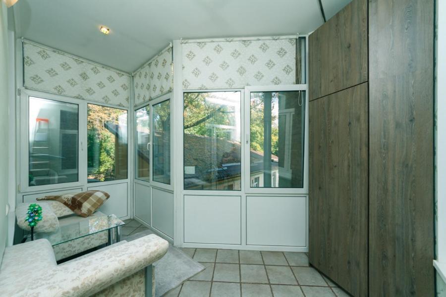 Stylish Two-Level Flat 2 Min From Khreschatyk Kiev Exterior foto